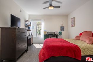 Condominium, 5700 Etiwanda ave, Tarzana, CA 91356 - 6