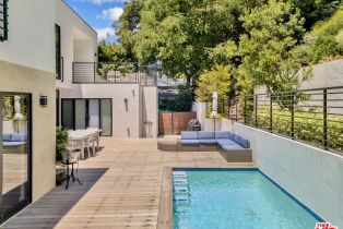 , 2044 Benedict Canyon dr, Beverly Hills, CA 90210 - 2