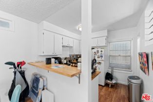 Residential Income, 125 Brooks ave, Venice, CA 90291 - 8