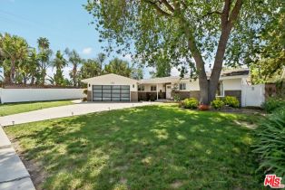 Single Family Residence, 23414 Clarendon st, Woodland Hills, CA 91367 - 3