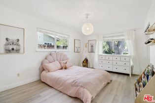 Single Family Residence, 23414 Clarendon st, Woodland Hills, CA 91367 - 17