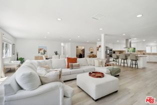 Single Family Residence, 23414 Clarendon st, Woodland Hills, CA 91367 - 6