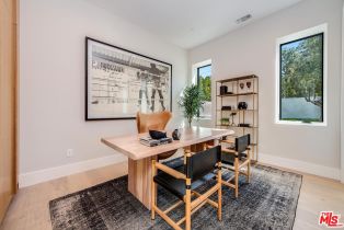 Single Family Residence, 15907 Valley Vista blvd, Encino, CA 91436 - 48