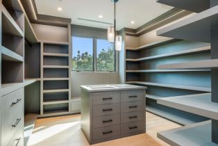 Single Family Residence, 15907 Valley Vista blvd, Encino, CA 91436 - 32