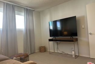 , 930 3rd st, Santa Monica, CA 90403 - 14