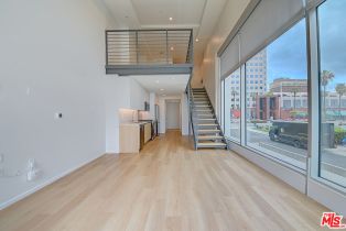 , 200 Ocean blvd, Long Beach, CA 90802 - 4