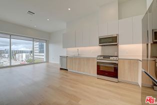 , 200 Ocean blvd, Long Beach, CA 90802 - 3