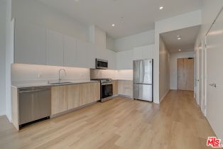 , 200 Ocean blvd, Long Beach, CA 90802 - 5