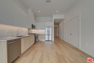 , 200 Ocean blvd, Long Beach, CA 90802 - 6