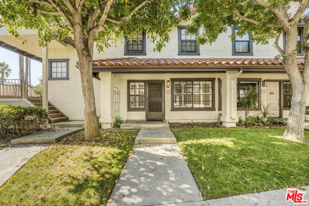 Condominium, 2053 Majorca dr, Oxnard, CA 93035 - 1