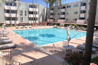 Condominium, 4915 Tyrone ave, Sherman Oaks, CA 91423 - 17