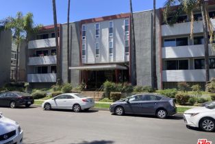 Condominium, 4915   Tyrone Ave, Sherman Oaks, CA  Sherman Oaks, CA 91423