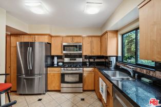 Condominium, 1427 Bentley ave, Wilshire Corridor, CA 90025 - 18