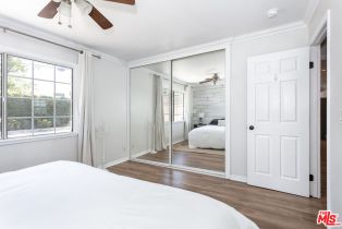 Single Family Residence, 6308 Glide ave, Woodland Hills, CA 91367 - 14