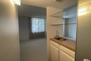 Condominium, 1215 Olive dr, West Hollywood , CA 90069 - 7