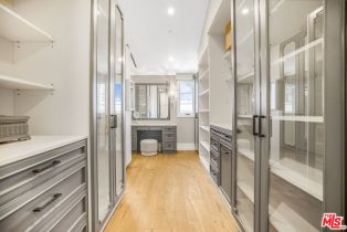 Single Family Residence, 439 S Spalding Dr, Beverly Hills, CA 90212 - 21