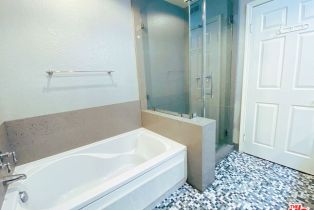 Condominium, 10535 Ashton ave, Wilshire Corridor, CA 90024 - 33