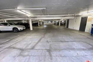 Condominium, 10535 Ashton ave, Wilshire Corridor, CA 90024 - 52