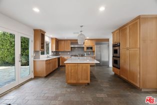 Single Family Residence, 1411 Avenida De Cortez, Pacific Palisades, CA 90272 - 18