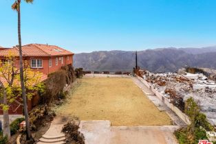 , 1648 Chastain pkwy, Pacific Palisades, CA 90272 - 4