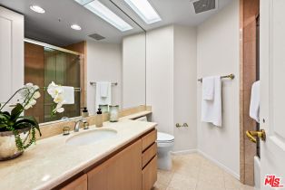 Condominium, 10490 Wilshire blvd, Wilshire Corridor, CA 90024 - 39