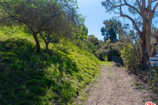 Single Family Residence, 1418 Lindacrest dr, Beverly Hills, CA 90210 - 9