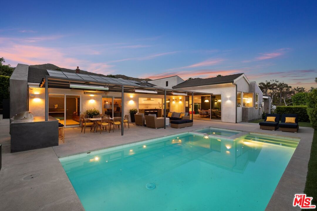 Single Family Residence, 3615 Malibu Country dr, Malibu, CA 90265 - 1