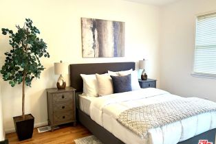 Condominium, 15218 Dickens st, Sherman Oaks, CA 91403 - 5