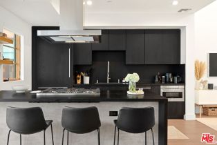 Single Family Residence, 1035 Vista st, West Hollywood , CA 90046 - 7