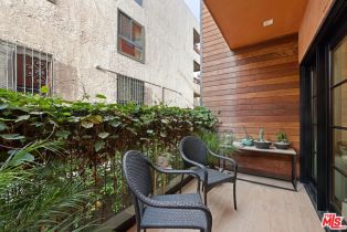 Single Family Residence, 1035 Vista st, West Hollywood , CA 90046 - 9