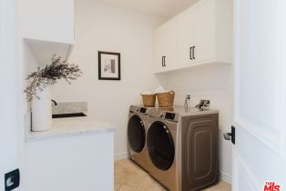 Single Family Residence, 23597 Park South st, Calabasas, CA 91302 - 66