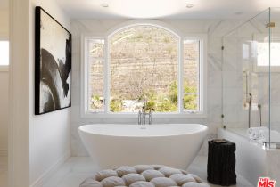 Single Family Residence, 23597 Park South st, Calabasas, CA 91302 - 36