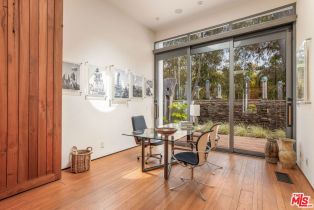 Single Family Residence, 345 Channel rd, Santa Monica, CA 90402 - 34