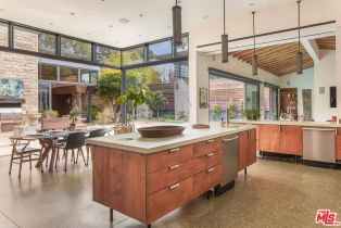 Single Family Residence, 345 Channel rd, Santa Monica, CA 90402 - 6