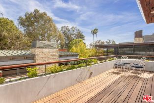 Single Family Residence, 345 Channel rd, Santa Monica, CA 90402 - 19