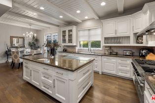 Single Family Residence, 1064 Amalfi dr, Pacific Palisades, CA 90272 - 9