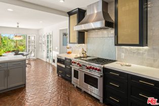 Single Family Residence, 850 Birchwood dr, Westwood, CA 90024 - 35