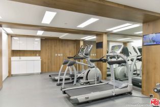 , 1818 Thayer ave, Westwood, CA 90025 - 5