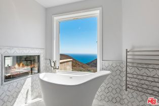 , 3000 Sequit dr, Malibu, CA 90265 - 18