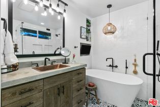 Single Family Residence, 30603 El Sueno dr, Malibu, CA 90265 - 26