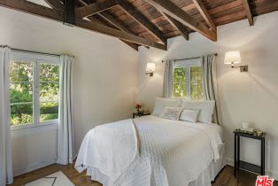 Single Family Residence, 9850 Yoakum dr, Beverly Hills, CA 90210 - 37