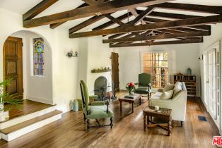 Single Family Residence, 9850 Yoakum dr, Beverly Hills, CA 90210 - 4