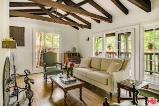 Single Family Residence, 9850 Yoakum dr, Beverly Hills, CA 90210 - 7