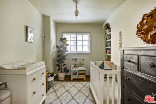 Single Family Residence, 9850 Yoakum dr, Beverly Hills, CA 90210 - 34