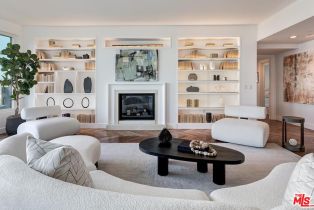 Condominium, 1 Century dr, Westwood, CA 90067 - 2