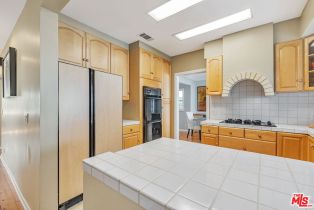 Single Family Residence, 12333 Hillslope st, Studio City, CA 91604 - 13
