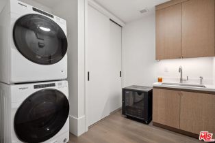 Condominium, 8420 Sunset blvd, West Hollywood , CA 90069 - 30