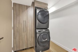 Single Family Residence, 4051 Weslin ave, Sherman Oaks, CA 91423 - 17