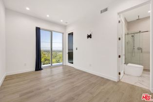 Single Family Residence, 4051 Weslin ave, Sherman Oaks, CA 91423 - 43