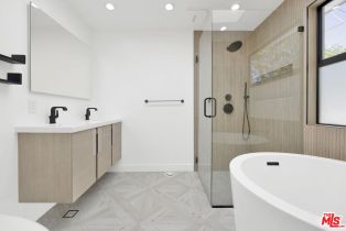 Single Family Residence, 4051 Weslin ave, Sherman Oaks, CA 91423 - 25